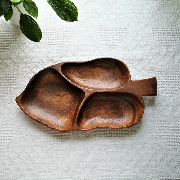 Monkey Pod Wood Platter 16"x8 1/4" - Picture 1 of 4